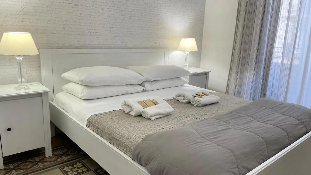 B&B Politeama Art Palermo 2*,